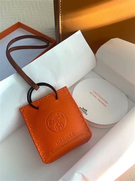 hermes shopping bag charm